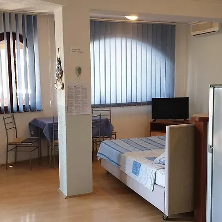 With A Parking Space - 18968 Apartman *